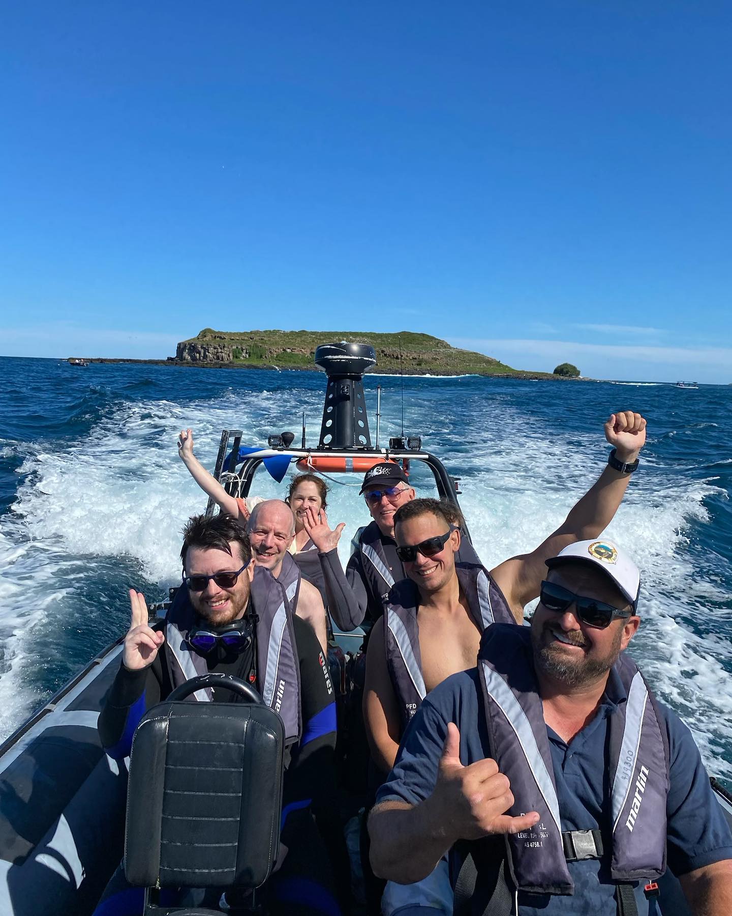 Add A Cook Island Boat Dive